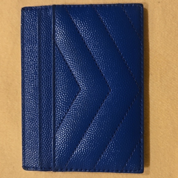 YSL Blue Clutch with Cardholder - Picture 11 of 11